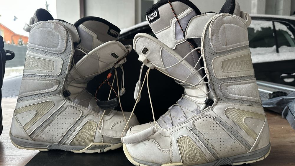 Boots Snowboard 44 si 43.5