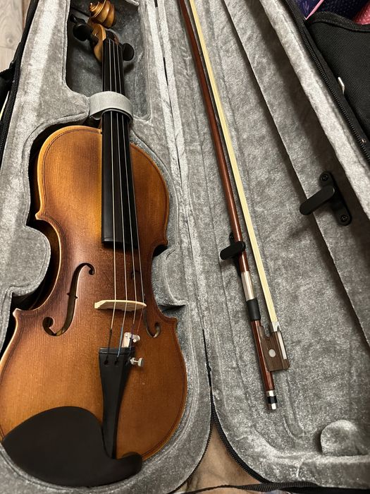 Скрипка 1/2 музыкальный инструмент