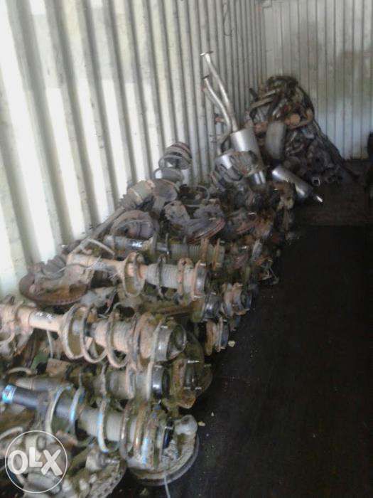 Амортизаторы на Субару Легаси Импреза Аутбак Форестер Джасти до 2002г