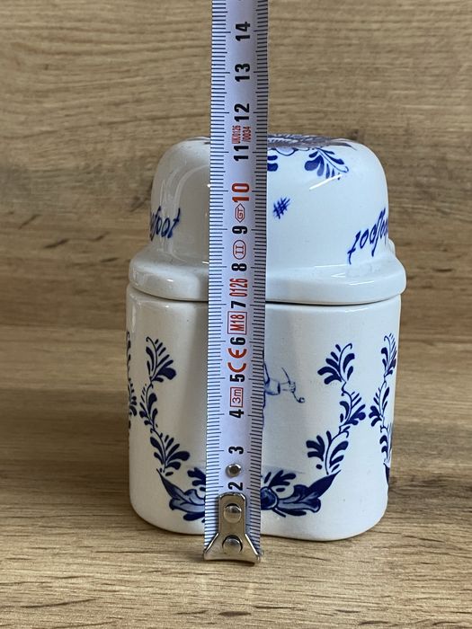 Чинии и купички от порцелан DELFF Blue Holland