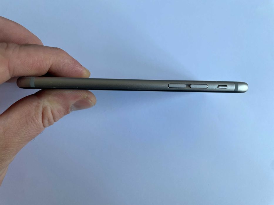 КАТО НОВ !!! iPhone 6 - Space Gray - 128GB - Отключен - НОВА БАТЕРИЯ !