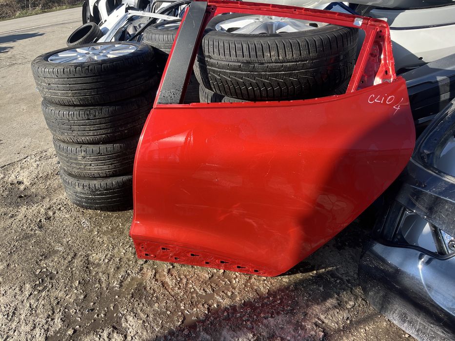 Врата Renault Clio 4