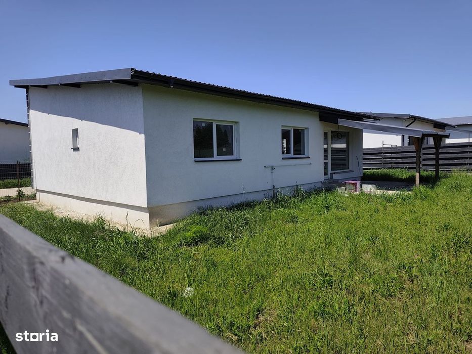 FARA COMISIOANE casa cu 4 camere 2 bai terasa regim PARTER la cheie