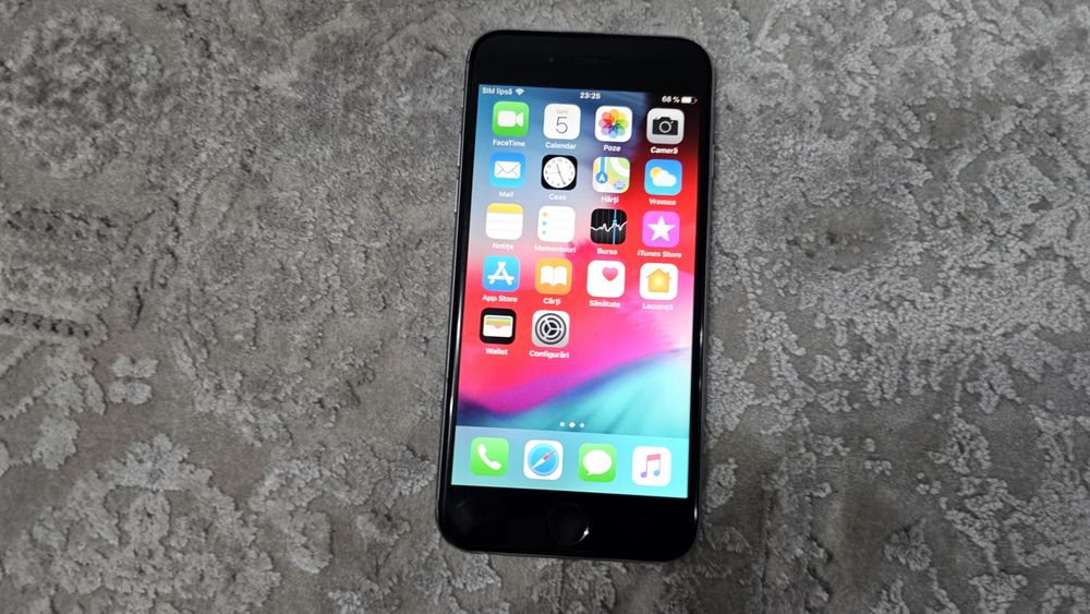 iPhone 6 silver 16Gb