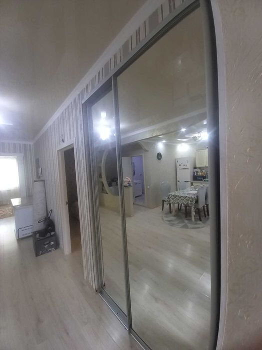 Продам 2 квартирный дом