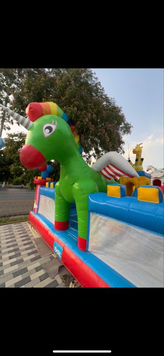 Batut arenda ijara ga qoyiladi turli xil model va razmerlarda mavjud