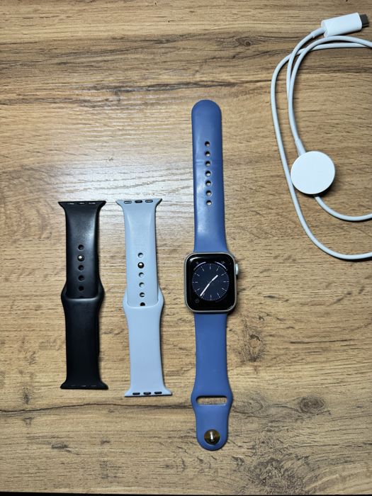 Apple Watch 5 40mm СРОЧНО
