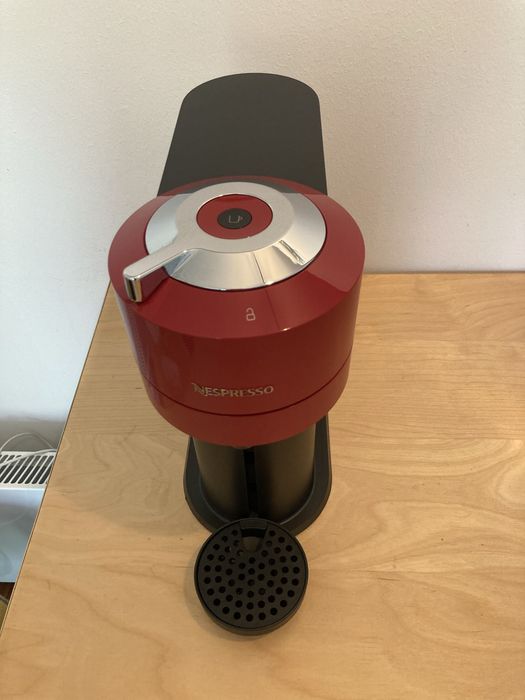 Aparat de cafea Nespresso Vertuo Next