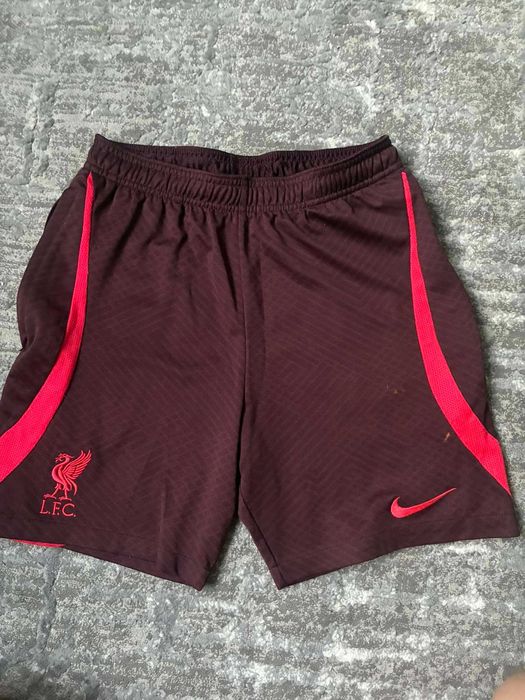 Къси панталони Liverpool