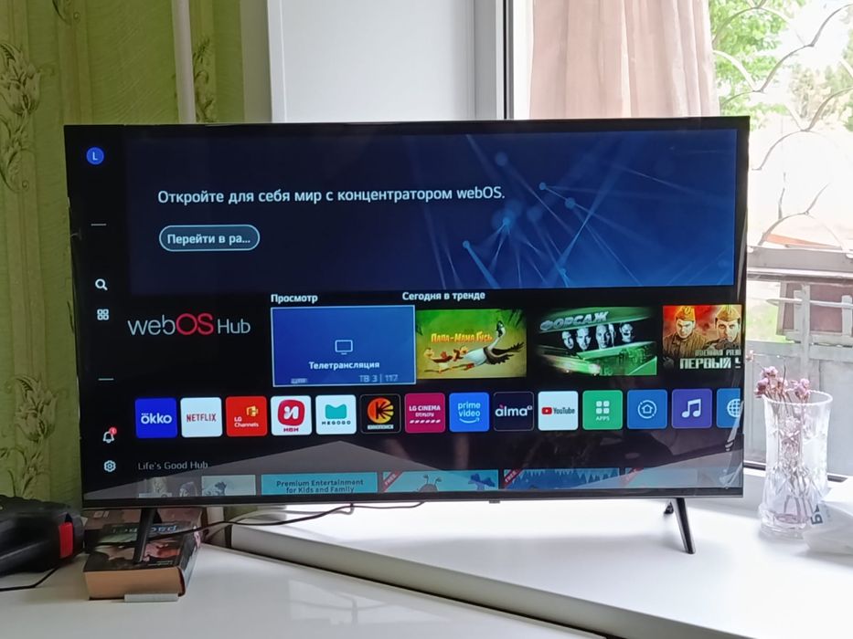 Продам телевизор смарт ТВ новый состояние