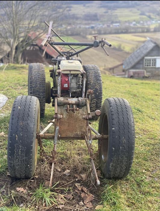 Motocultor vand sau schimb