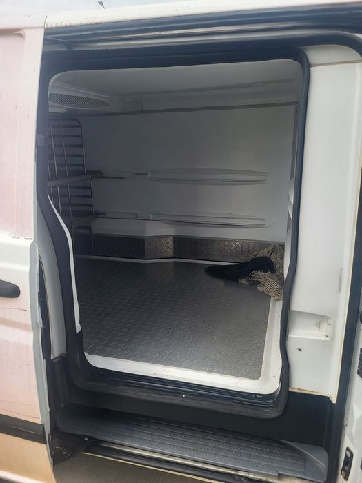 Mercedes Vito Frigorifică – Gata de muncă! Ideală pentru Cofetărie, Patiserie sau Catering