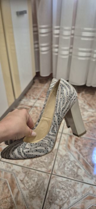 Pantofi dama cu toc gros Milanamar