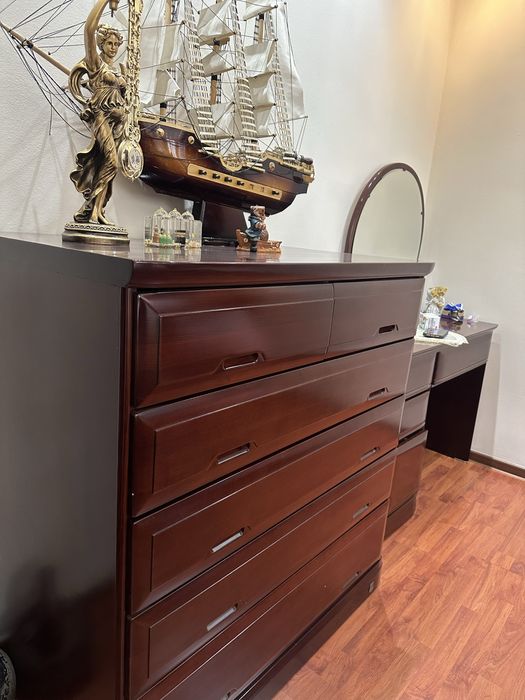 Продам Итальянскую мебель