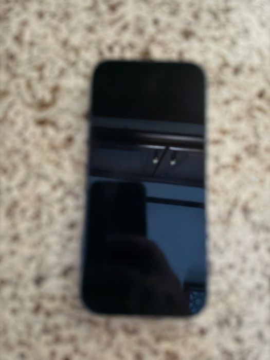 Iphone 17 pro с гарантием