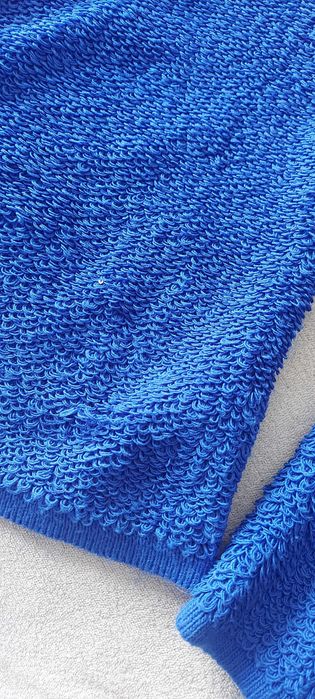 Pulover elegant cu nasturi