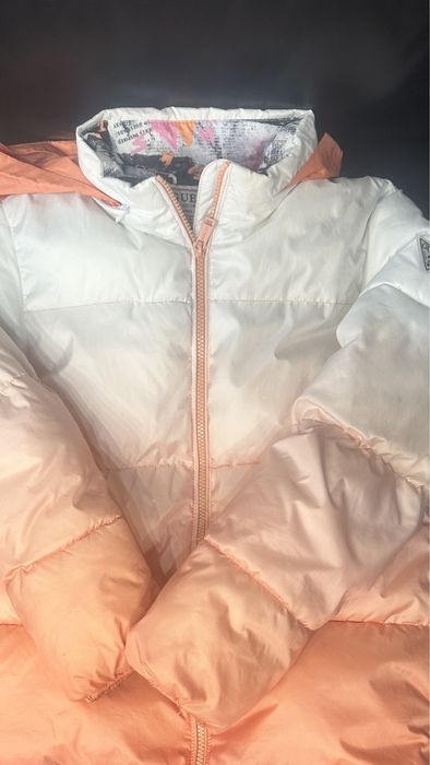 Есенно яке за момиче Guess