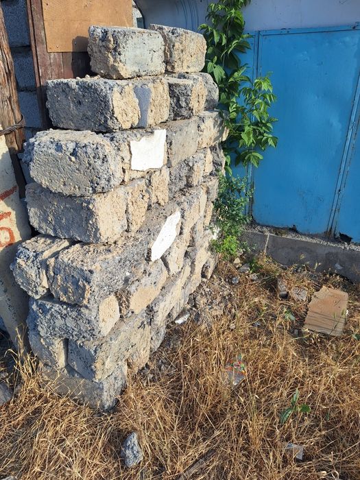 Пескоблок из золы старый