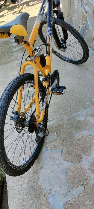Vând bicicleta utilizate