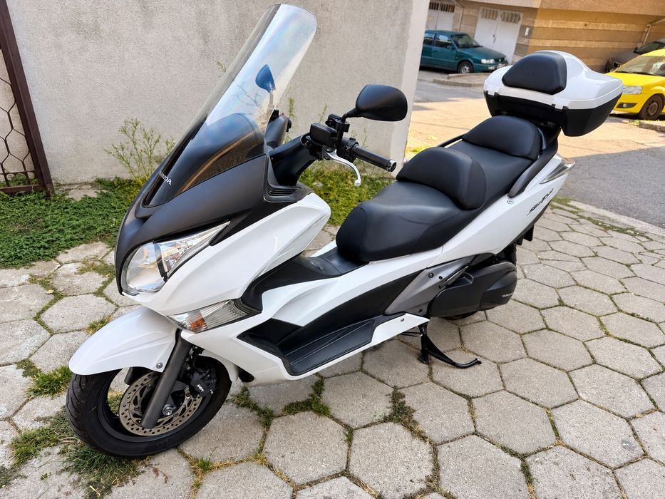 Honda Silver Wing 400