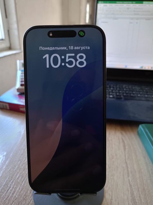 Смартфон Apple iPhone 16 Pro 256Gb черный