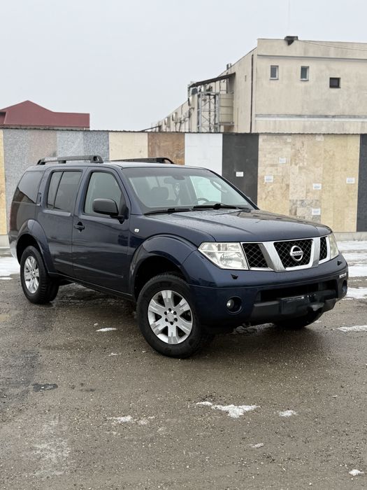 Nissan pathfinder 4x4 manual 2.5 diesel 7 locuri, variante !