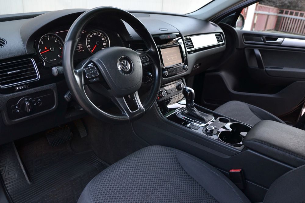 Volkswagen Touareg // 3.0 D / 245 CP // AN 2015
