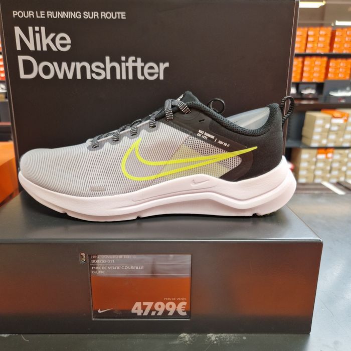 Nike Downshifter 12