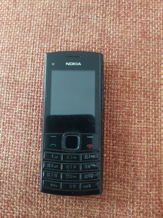 Продам телефоны  простые