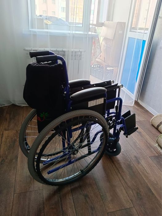 Инвалидное кресло