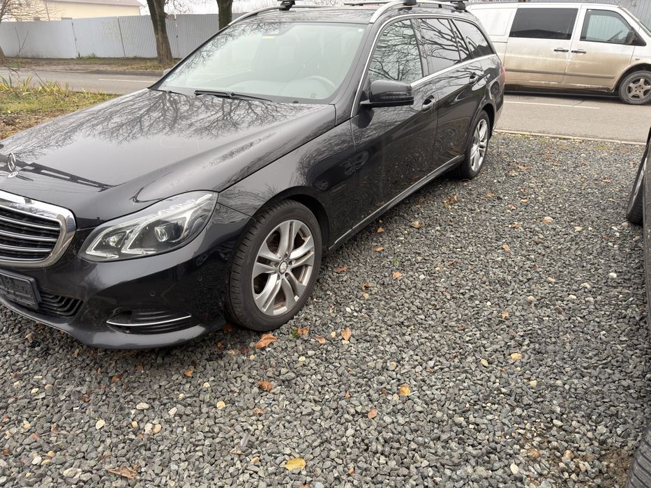Mercedes e220 2014