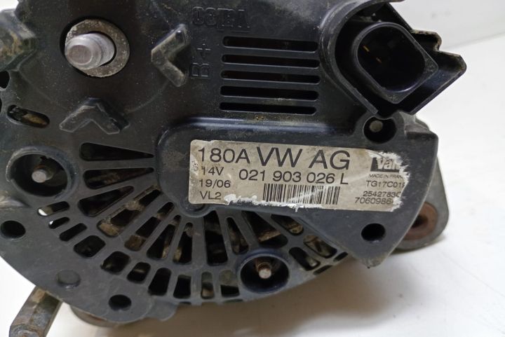 Alternator  180A 021903026L Seat Leon a 2-a generatie 1P seria