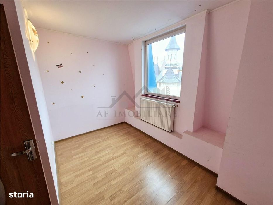 Apartament cu 2 camere de vanzare
