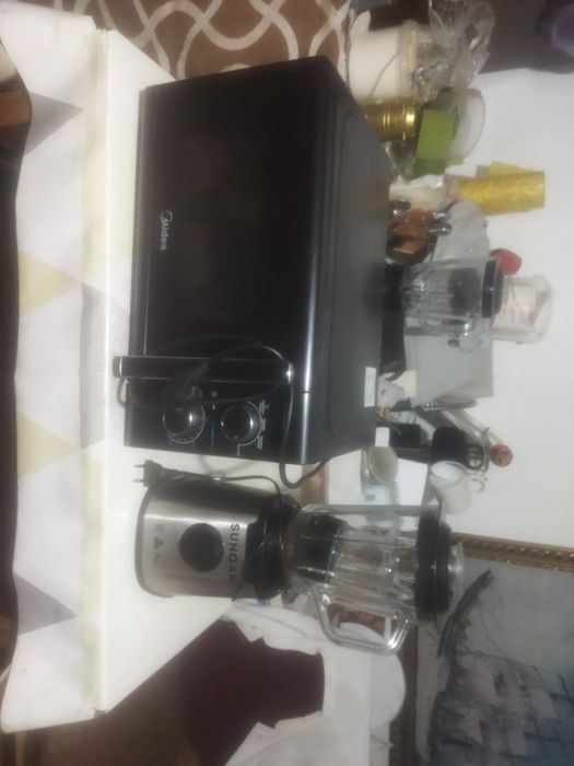 Почти новый Блендер 10тыс.