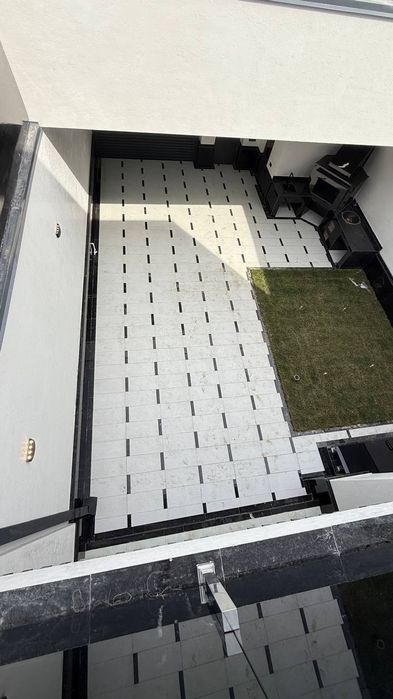 Keles kirof olmazor kocha 2sotix 7xona 2ta xoll 1ta oshxona 3ta sanuze