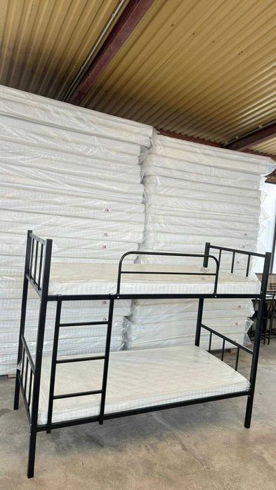 Paturi Metalice suprapuse ideale pentru muncitori ! In stoc !