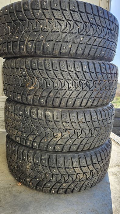 4бр гуми 185 60 15 мишелин