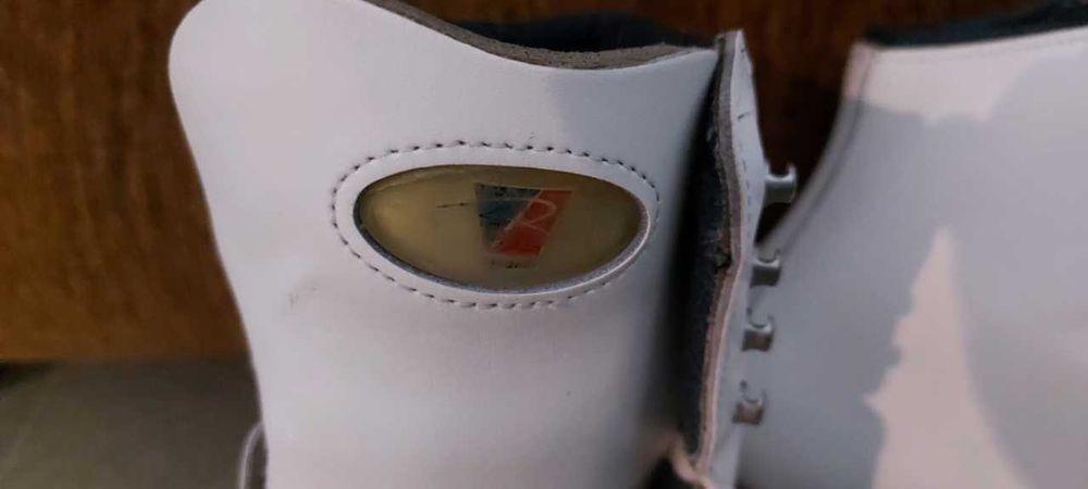 Patine Patinaj Artistic DAMA nr 38