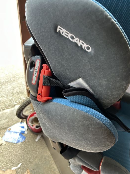 Столче за кола Recaro