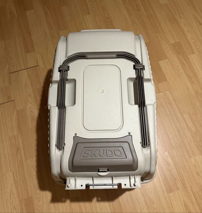 Продам переноску для животных