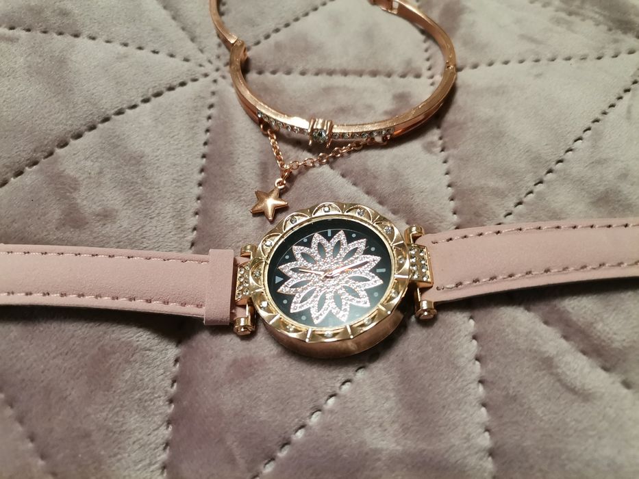 Красив комплект Часовник + гривна