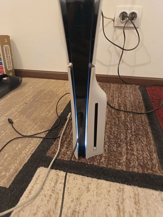 Titlu recomandat:
PS5 Slim 1TB Ca Nou, Garanție, 2 Controllere, Funcționează Perfect