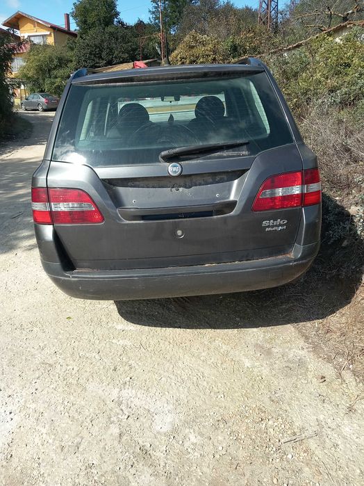 Продавам на части фиат стило 1.9 jtd