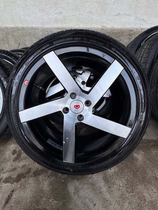 Vossen Diska + Balon, R.17