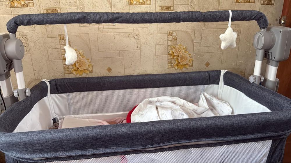 Манеж-кровать детская