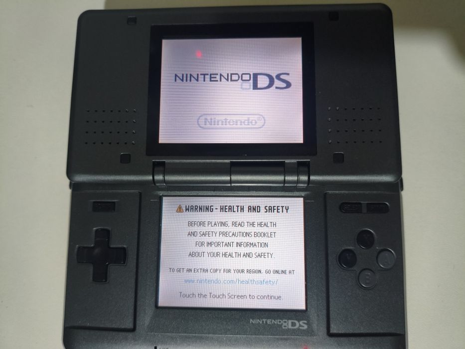 Nintendo ds fat 2004