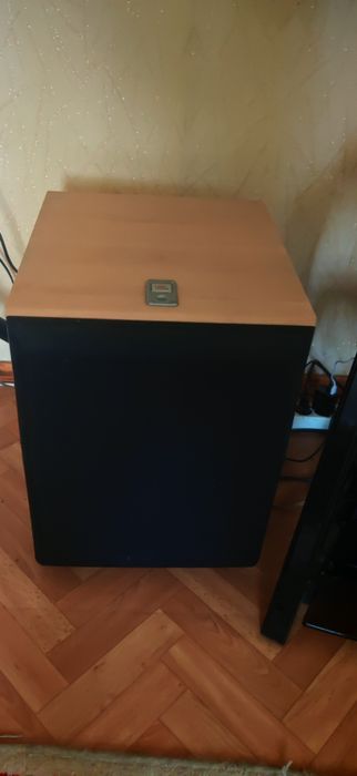 JBL Northridge E250