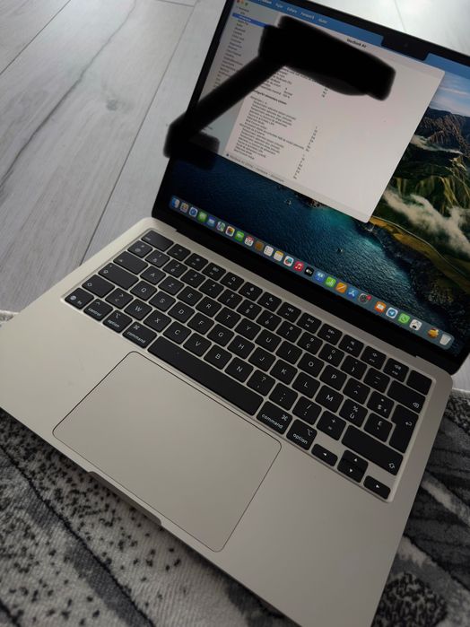 MacBook Air 13" M4 (Model 2025/2026