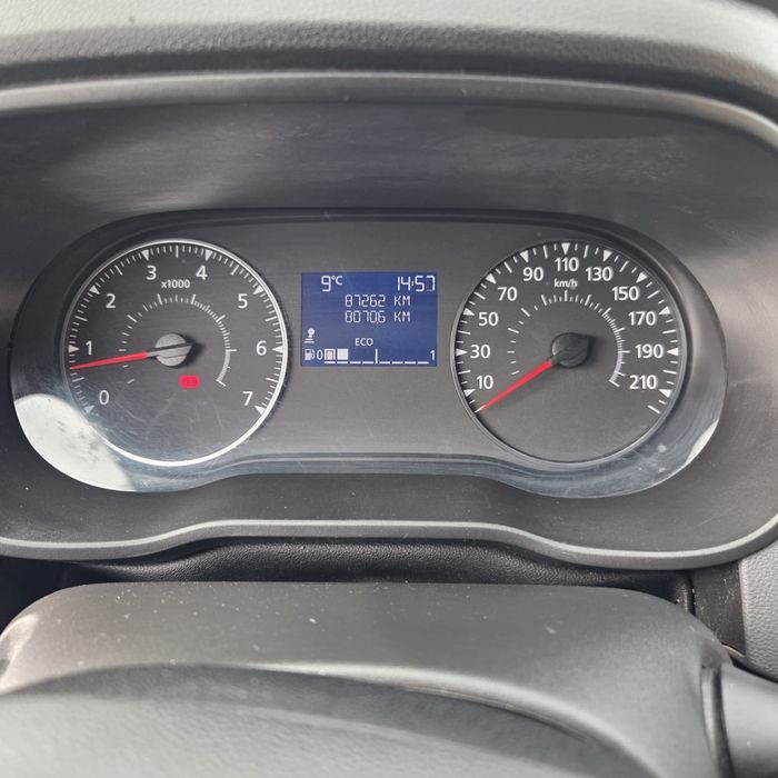 Dacia Duster An 11/2019 impecabil 1,6 Benzina 7600 €