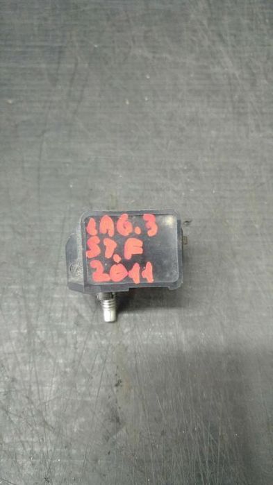 Senzor impact stanga fata renault laguna 3 bt0 1 988330001r